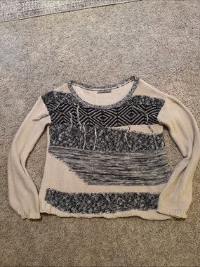 Rubbish Cream and Black Mixed-Texture Crewneck Sweater